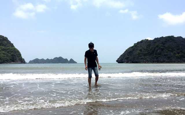 Tung Thu Beach
