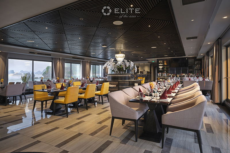 Nhà hàng trên du thuyền Elite of the Seas Nhà hàng trên du thuyền Elite of the Seas