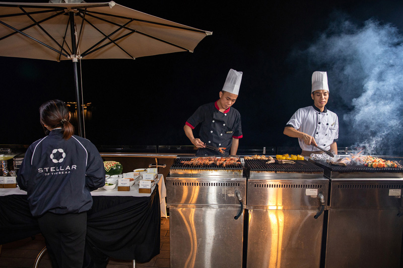 Ăn tối BBQ