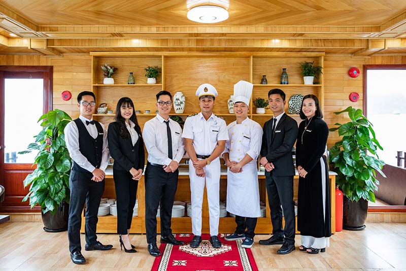 Check in Serenity Premium Cruise