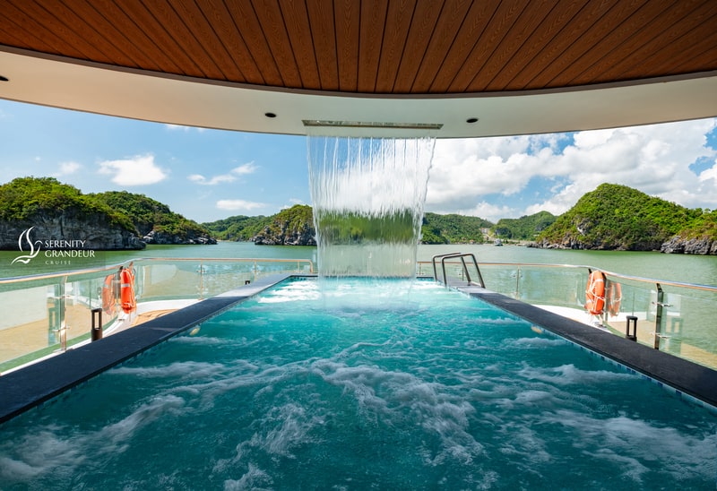 Pool Serenity Grandeur Cruises