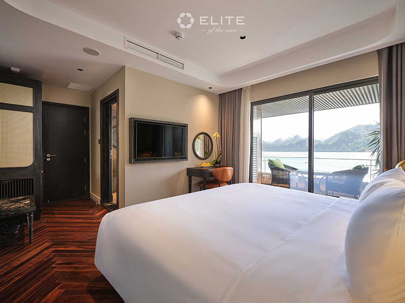 Phòng Junior Suite Du Thuyền Elite of the Seas Phòng Junior Suite Du Thuyền Elite of the Seas