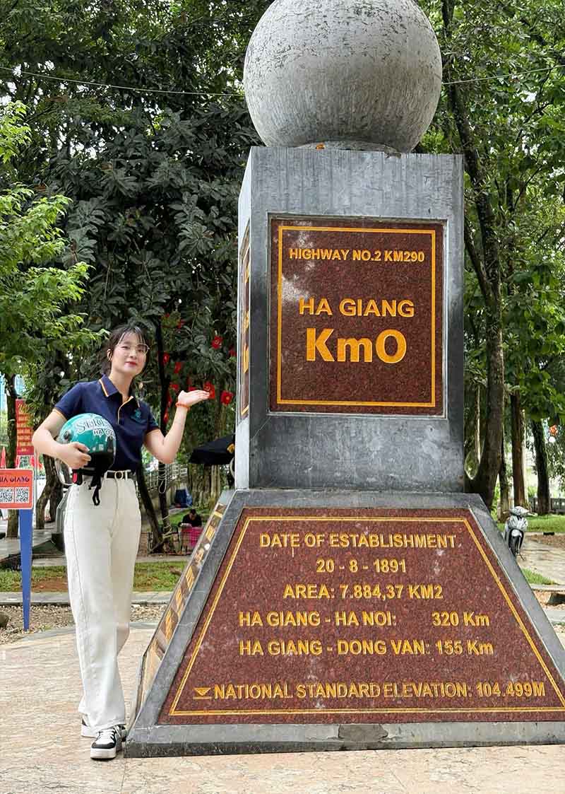 Km 0 landmark Ha Giang City