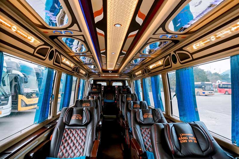 Limousine Ha Giang to Hanoi Bus