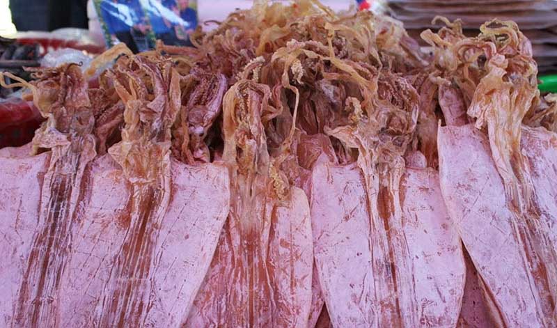 Mực khô Cát Bà