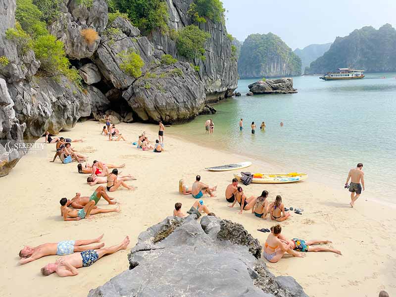 Ba Trai Dao Beach erea
