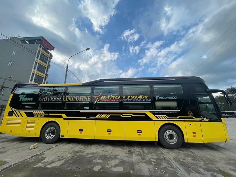Ha Giang to Hanoi Bus – Limousine, Sleeper & Cabin Service