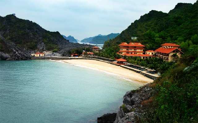 Monkey Island Resort Cat Ba