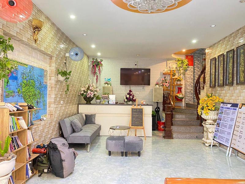 Cát Bà Tropicana Homestay
