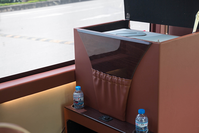 Cat Ba Express bus (Luxury bus)