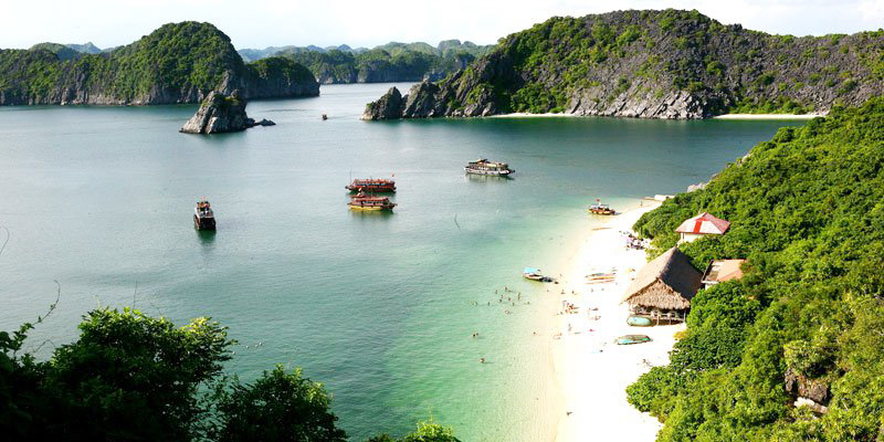 Cat Ba ​Monkey Island beach