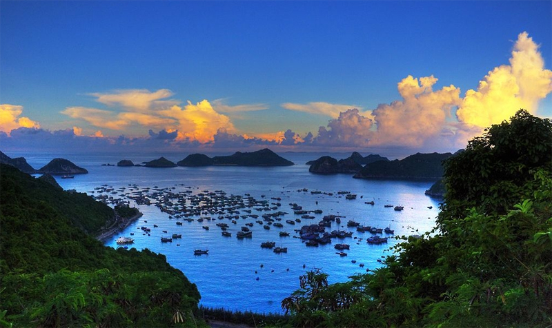 The beauty of Lan Ha Bay - Cat Ba