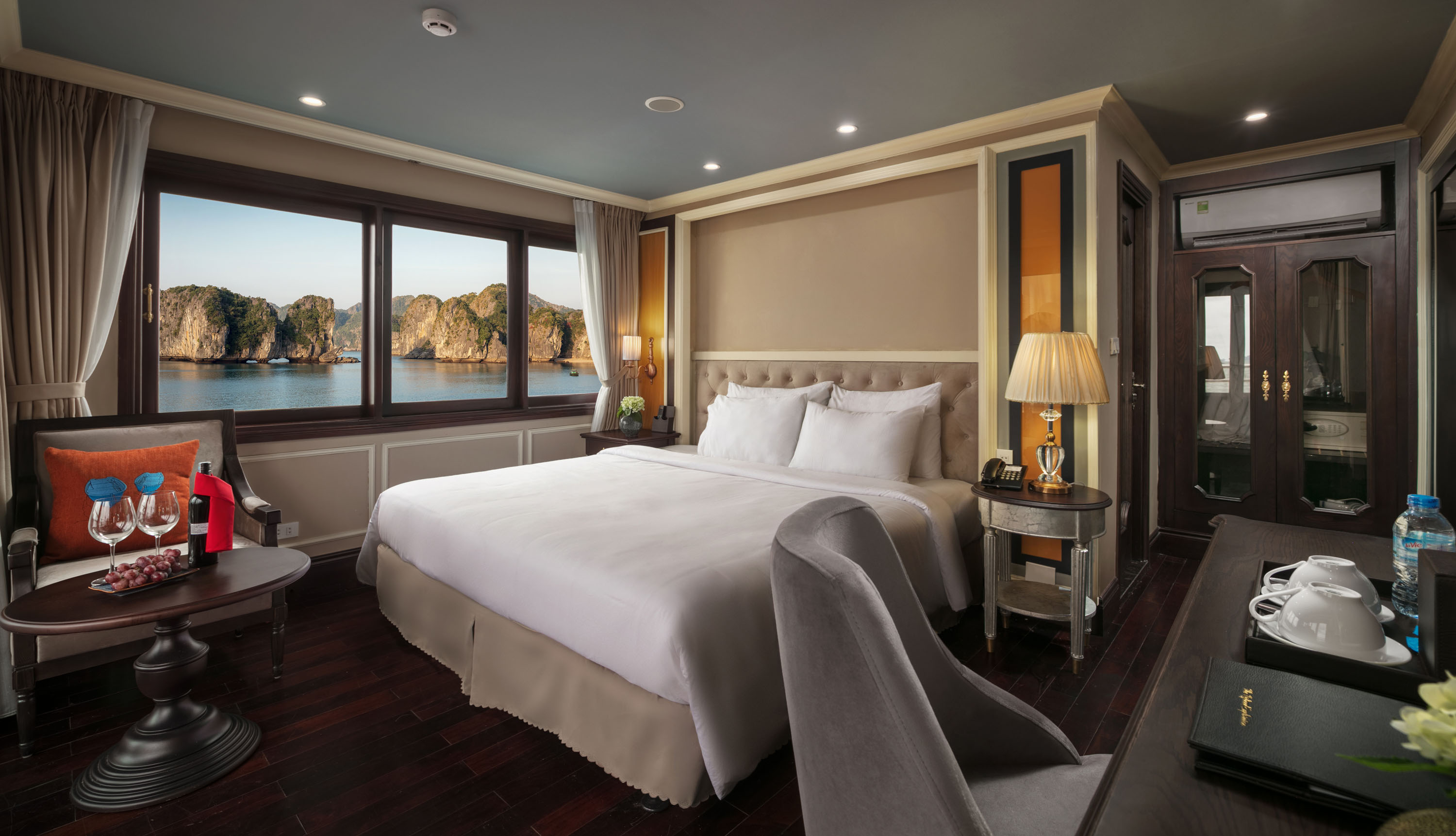 Athena Cruise 2 days Tour