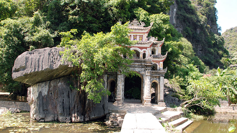 Tour Hoa Lư Tam Cốc 1 ngày