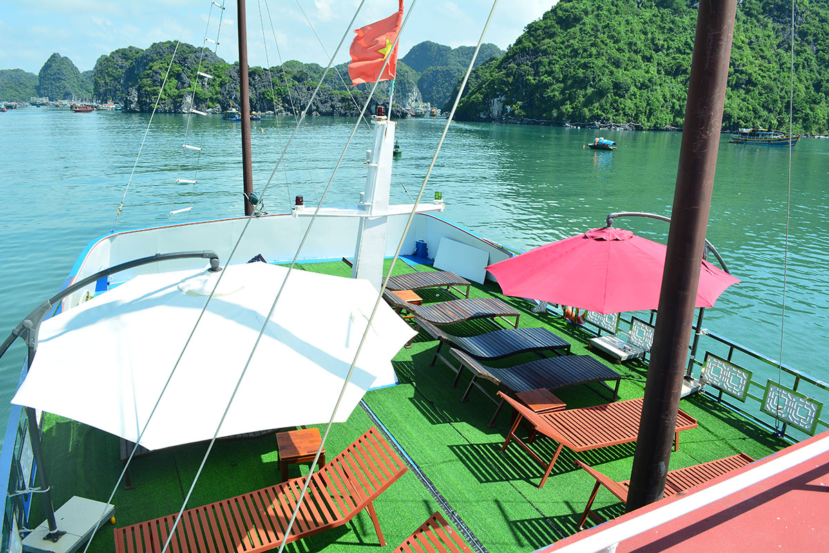 Cat Ba FAMILY 2 days 1 night tour 2