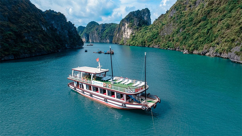 Tour Serenity Deluxe - Vịnh Lan Ha 1 ngày