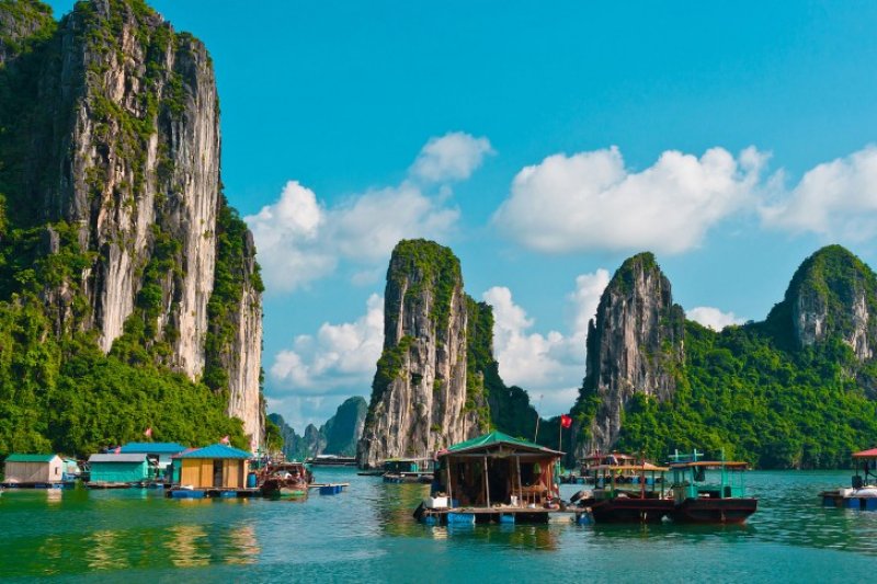 OVERNIGHT BOAT TRIP TO LAN HA-HA LONG AND BAI TU LONG BAY