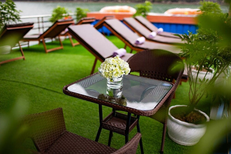 Tour Serenity Deluxe - Vịnh Lan Ha 1 ngày