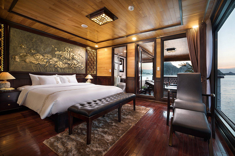 Vspirit Cruises - Executive Suite 1 night - from Hanoi (Transfer limousine bus)