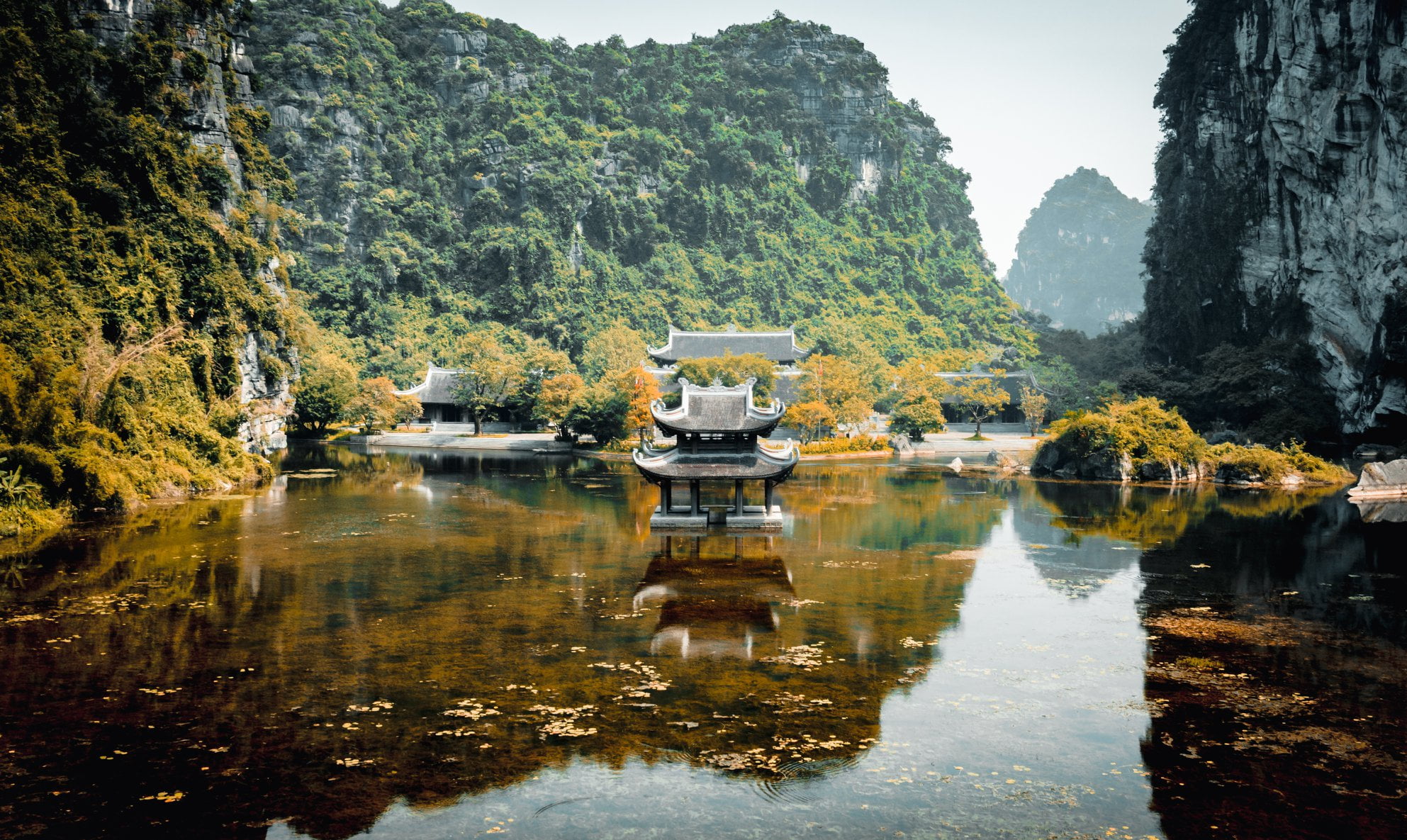 Tour Bái Đính Tràng An 1 ngày, cảnh tràng an vào thu