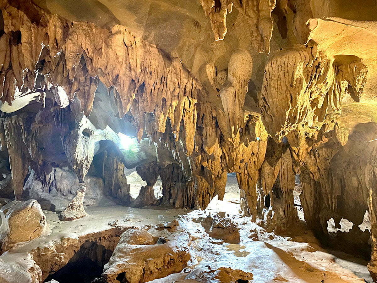 Ngũ Động Thi Sơn, động đẹp nhất ở Hà Nam