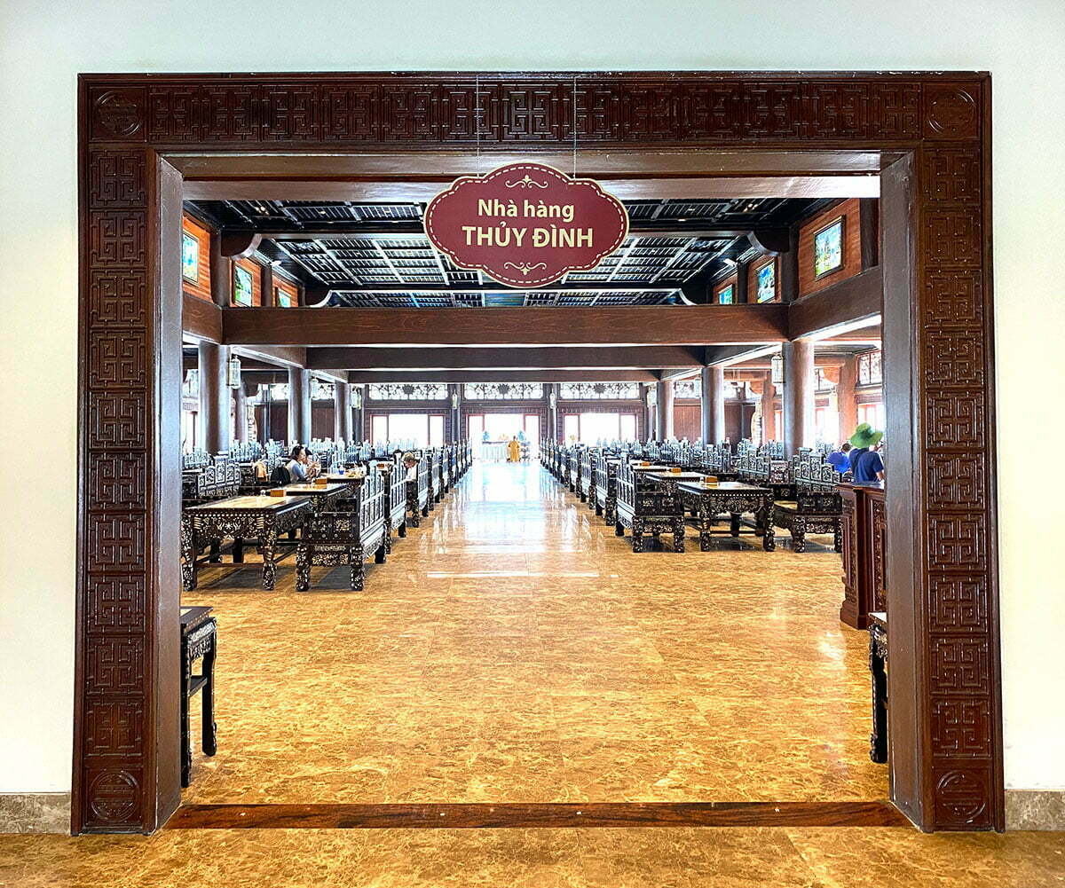 Nhà hàng Thủy Đình