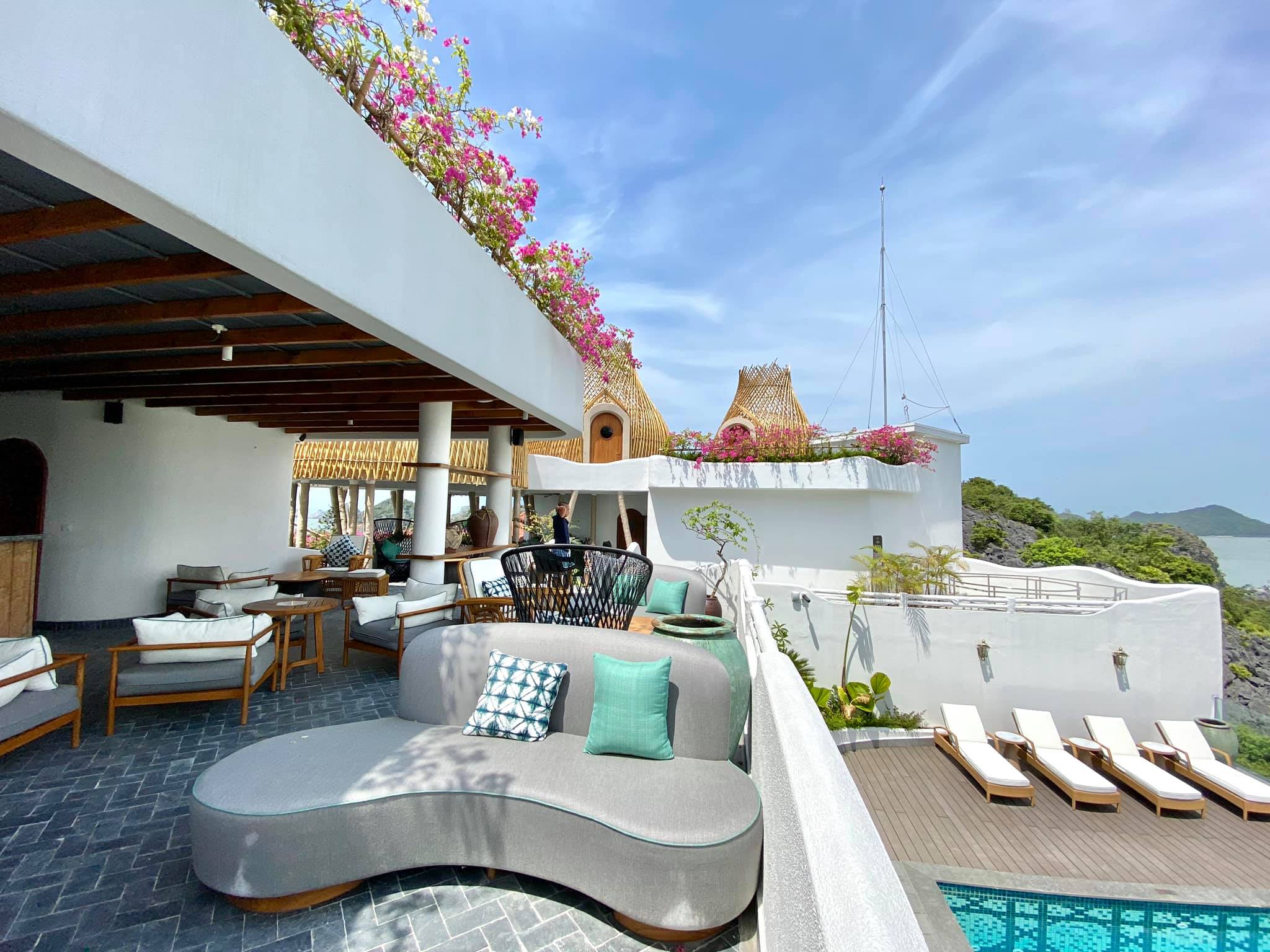 Du lịch Cát Bà 2021 check in Mgallery Hotel Du lịch Cát Bà 2021 check in Mgallery Hotel