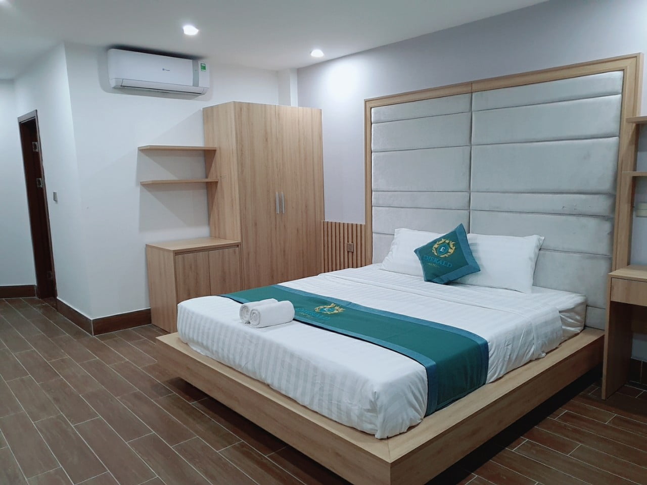 Khách sạn Emerald Cát Bà, phòng Double