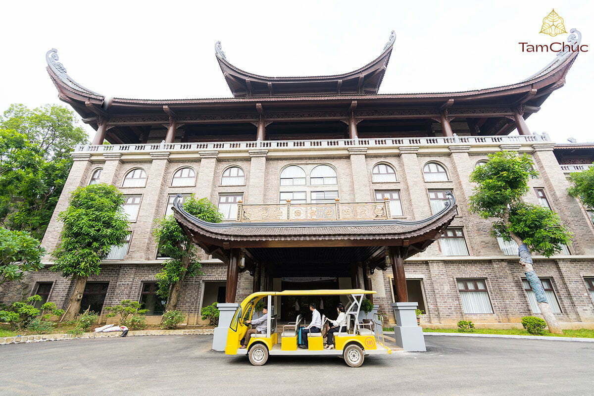 Khách Xá Tam Chúc