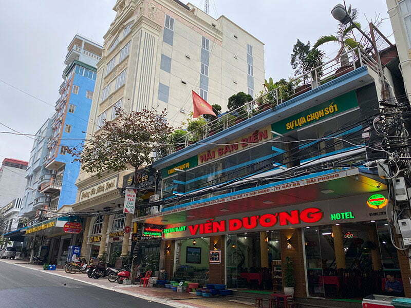 Nhà Hàng Viễn Dương