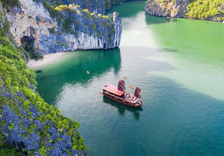 Tàu Đại Dương Cát Bà