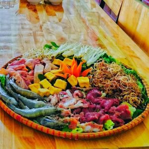 Lẩu mẹt nhà hàng hương trinh