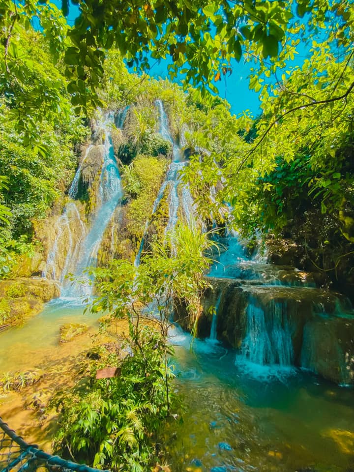 Thác nước ở Avana Retreat