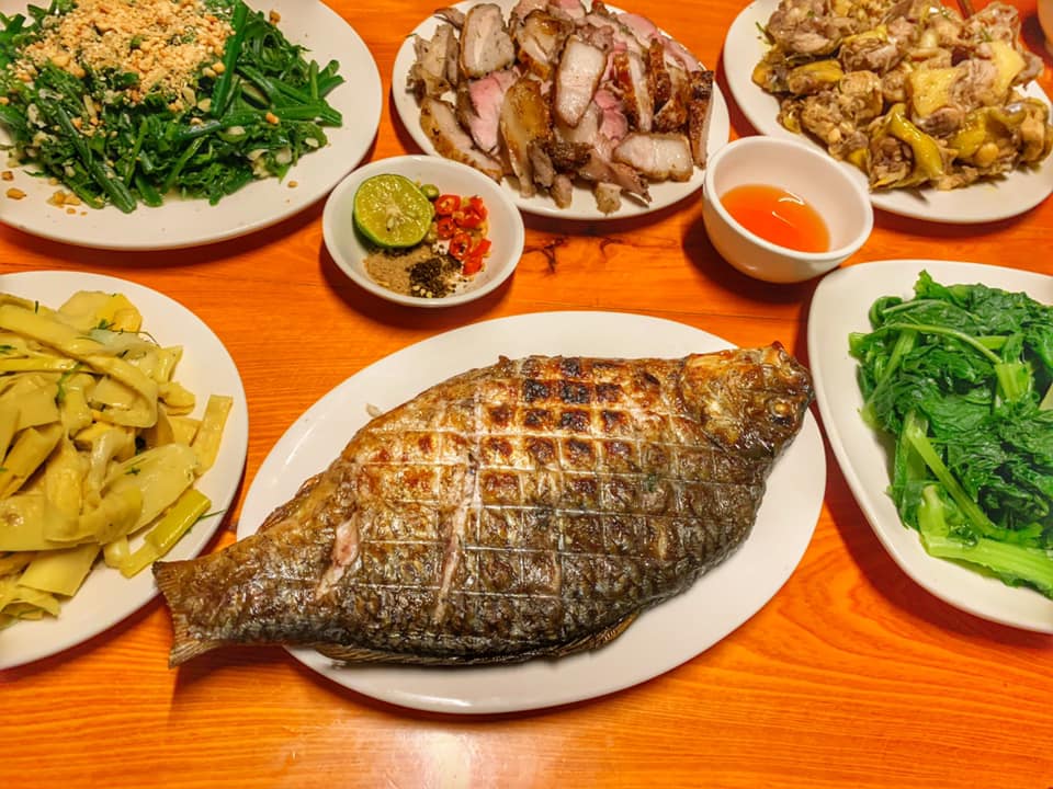 Đặc sản Cá Chép nướng Pa Pỉnh Tộp Đặc sản Cá Chép nướng Pa Pỉnh Tộp