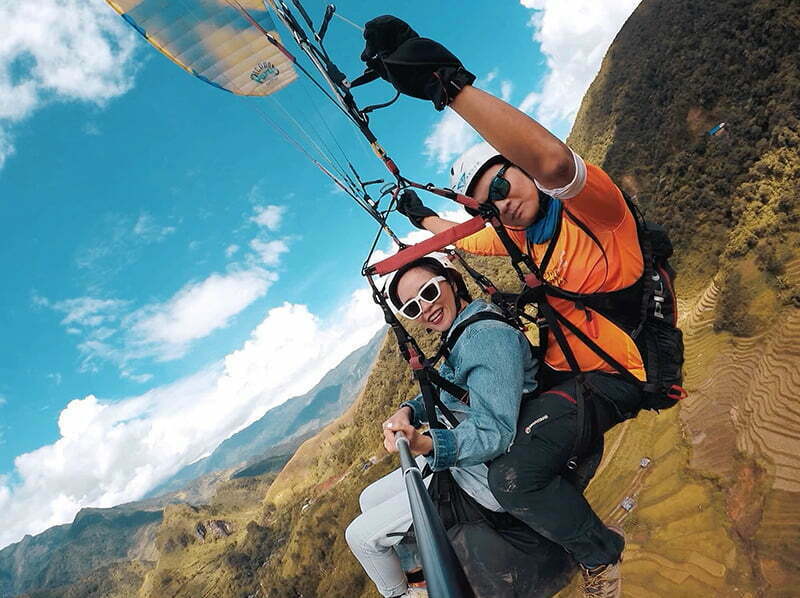 Bay trên mùa vàng Bay trên mùa vàng