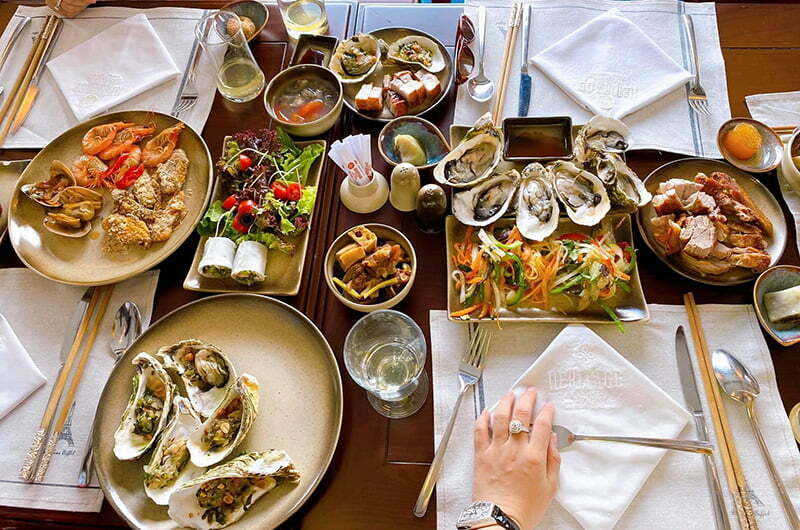 Tour du thuyền tết Tour du thuyền tết - ăn trưa hải sản