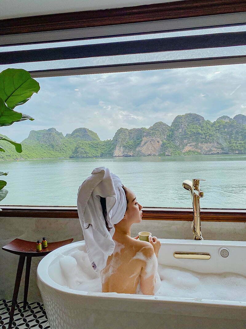 heritage cruise bình chuẩn bốn tắm view vịnh lan hạ