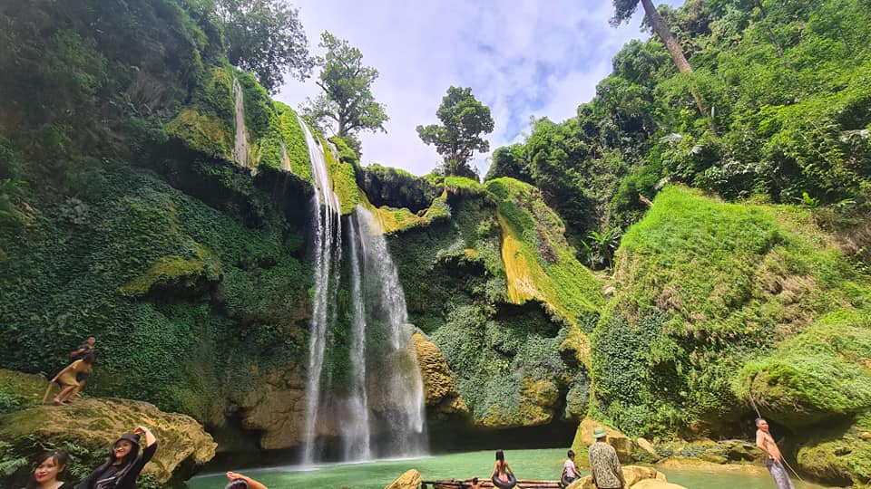 Thác nàng tiên vào mùa hè Thác nàng tiên vào mùa hè